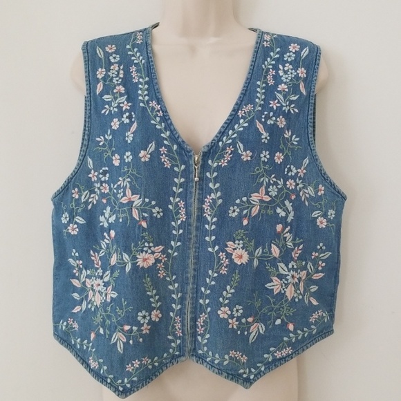 Tom Tom Blues Floral Embroidered Denim Jean Vest - Picture 4 of 8